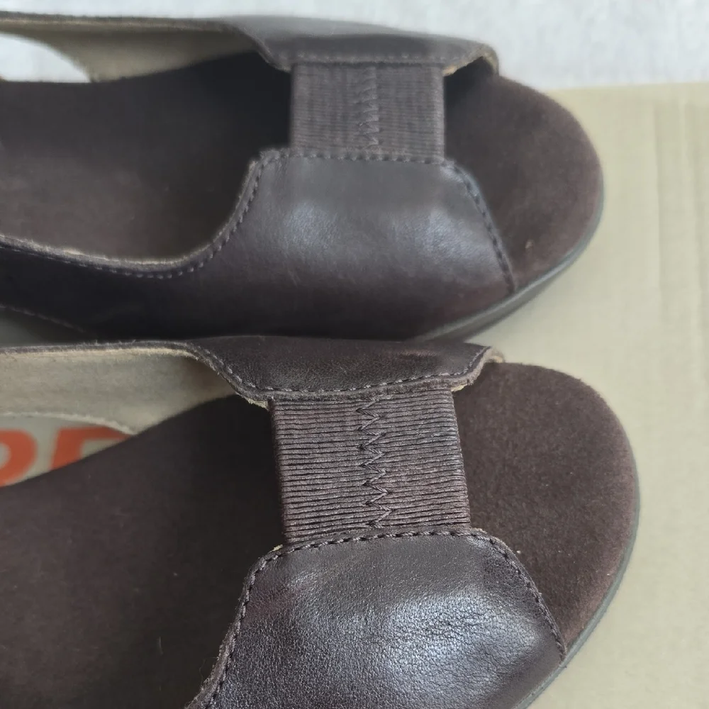 Merrell Espresso Cutout Heels